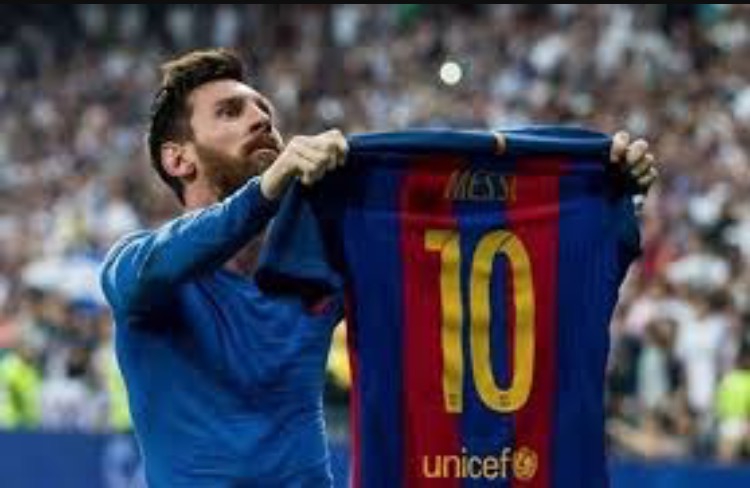 I trent’anni di Lionel Messi, il mito calcistico dei nostri giorni