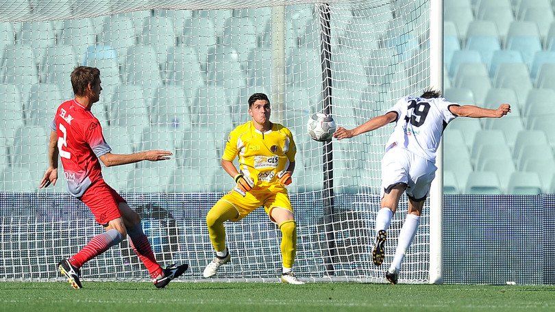 Il Parma torna in Serie B: Scavone e Nocciolini stendono l’Alessandria