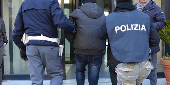 Rapina a Rimini, napoletano 65enne arrestato dalla Polizia