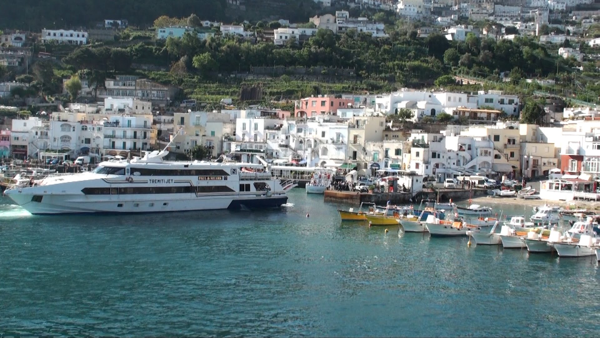 Capri, ordinanza antitraffico contro l’invasione pasquale