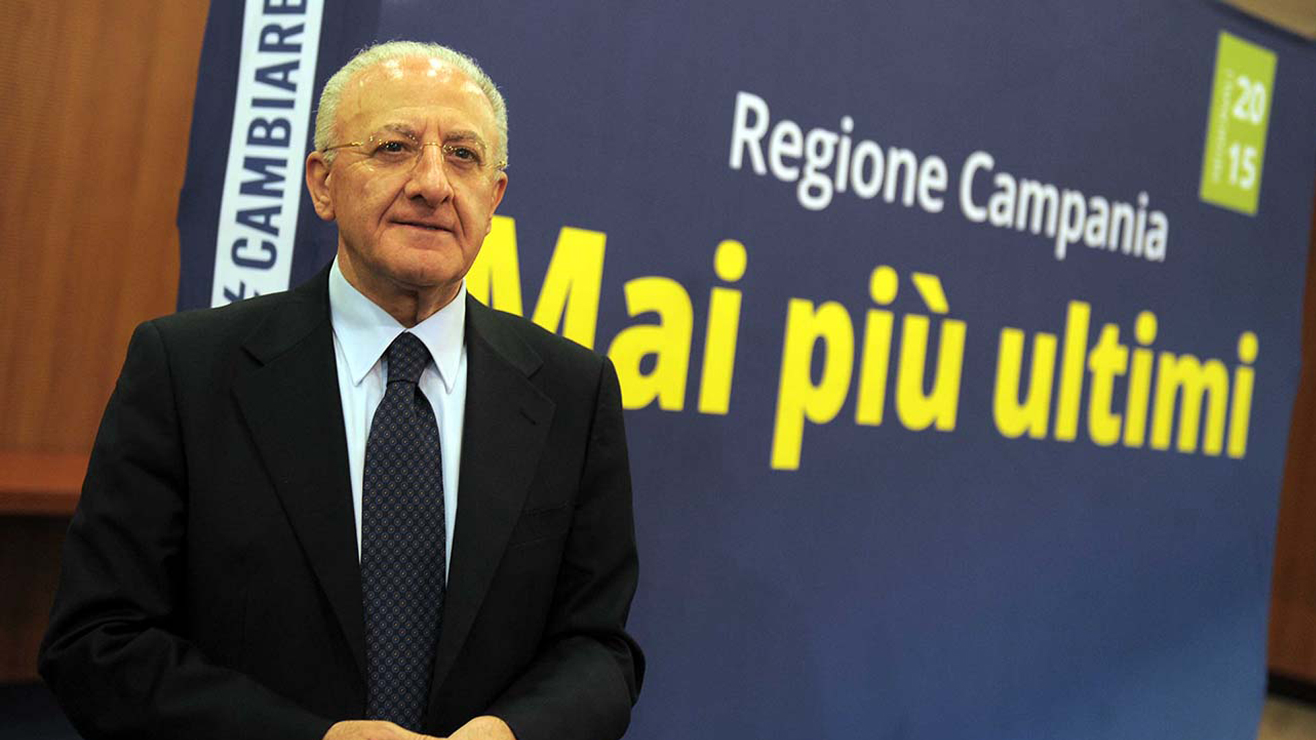 Assunzioni, De Luca: ” Il Governo riprende il mio piano, nei prossimi anni 60mila unità da inserire”