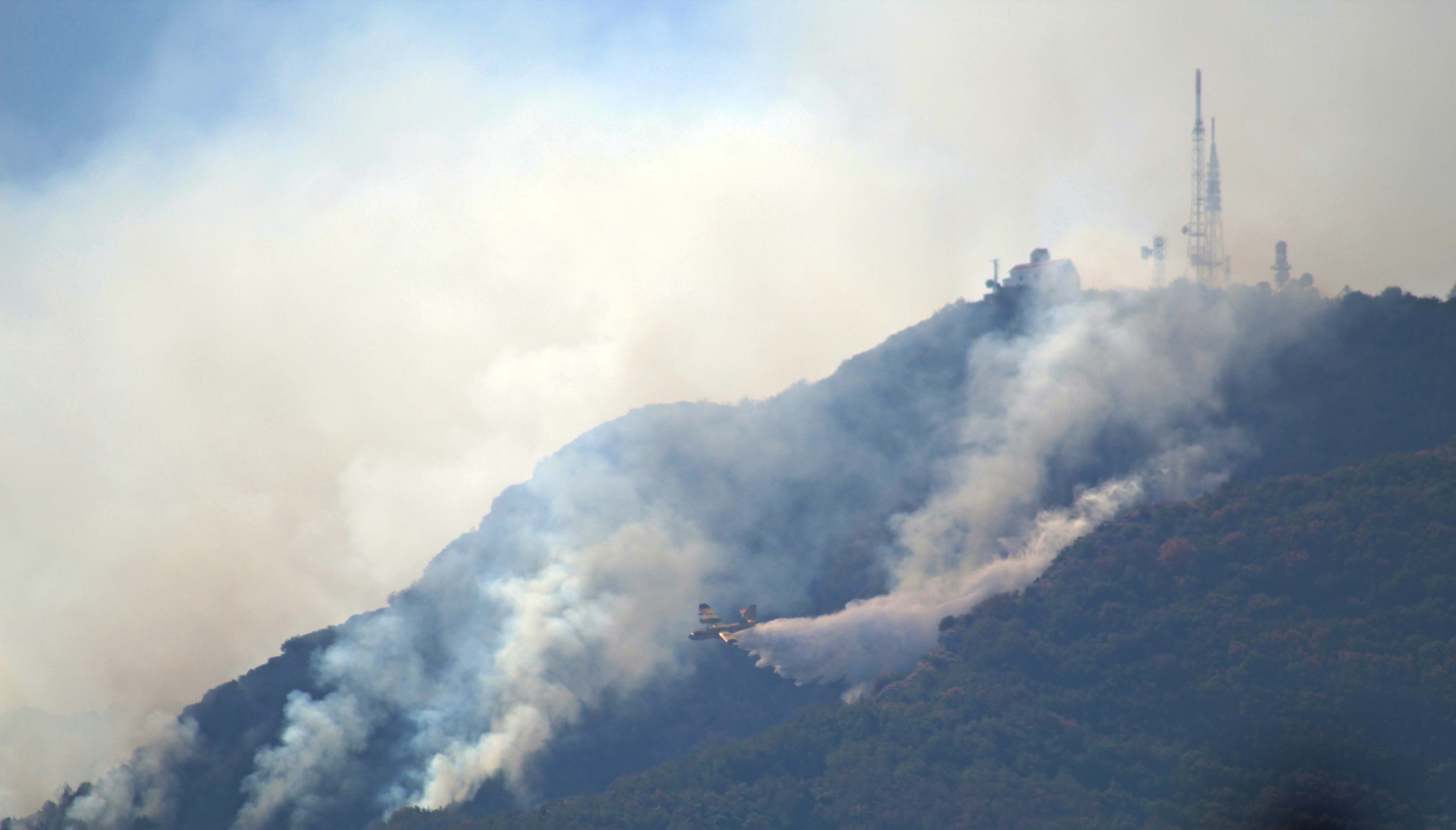 Incendiò 18 ettari di montagna: ridotta la condanna al piromane del Faito