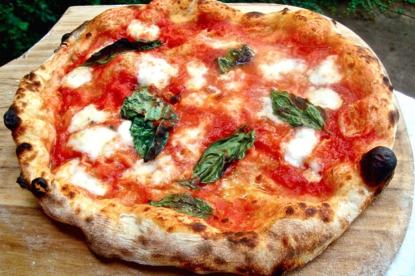 La giornata della pizza: 8 milioni sfornate ogni giorno