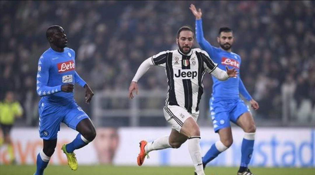 Serie A: un campionato nel campionato, Napoli e Juventus viaggiano doppio rispetto agli avversari e lo scudetto è una questione a due