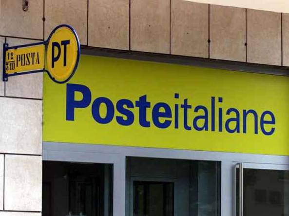 Tenta truffa all’ufficio postale: fermata 27enne