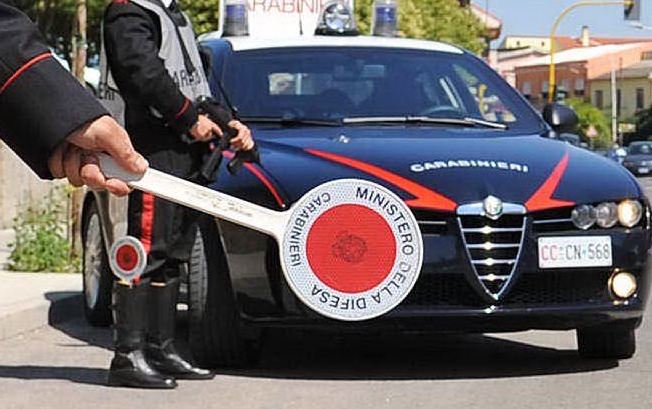 Torre Annunziata. Controlli dei carabinieri, arresti e denunce