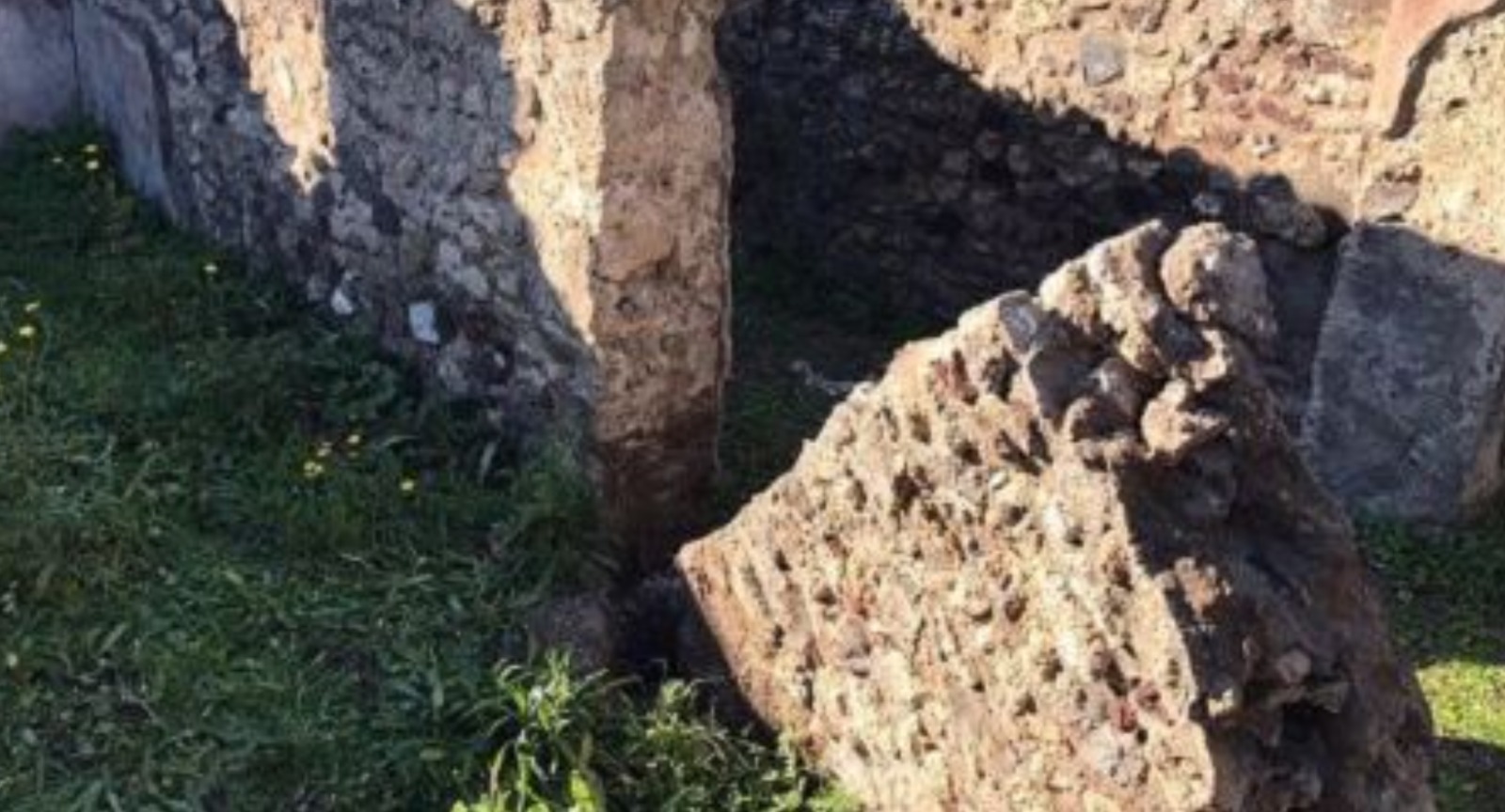 Pompei. Nuovo crollo all’interno degli scavi archeologici