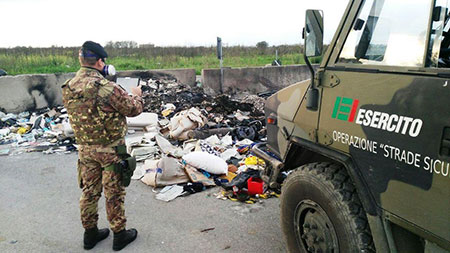 Terra dei Fuochi, proseguono i controlli contro sversamento illegale rifiuti