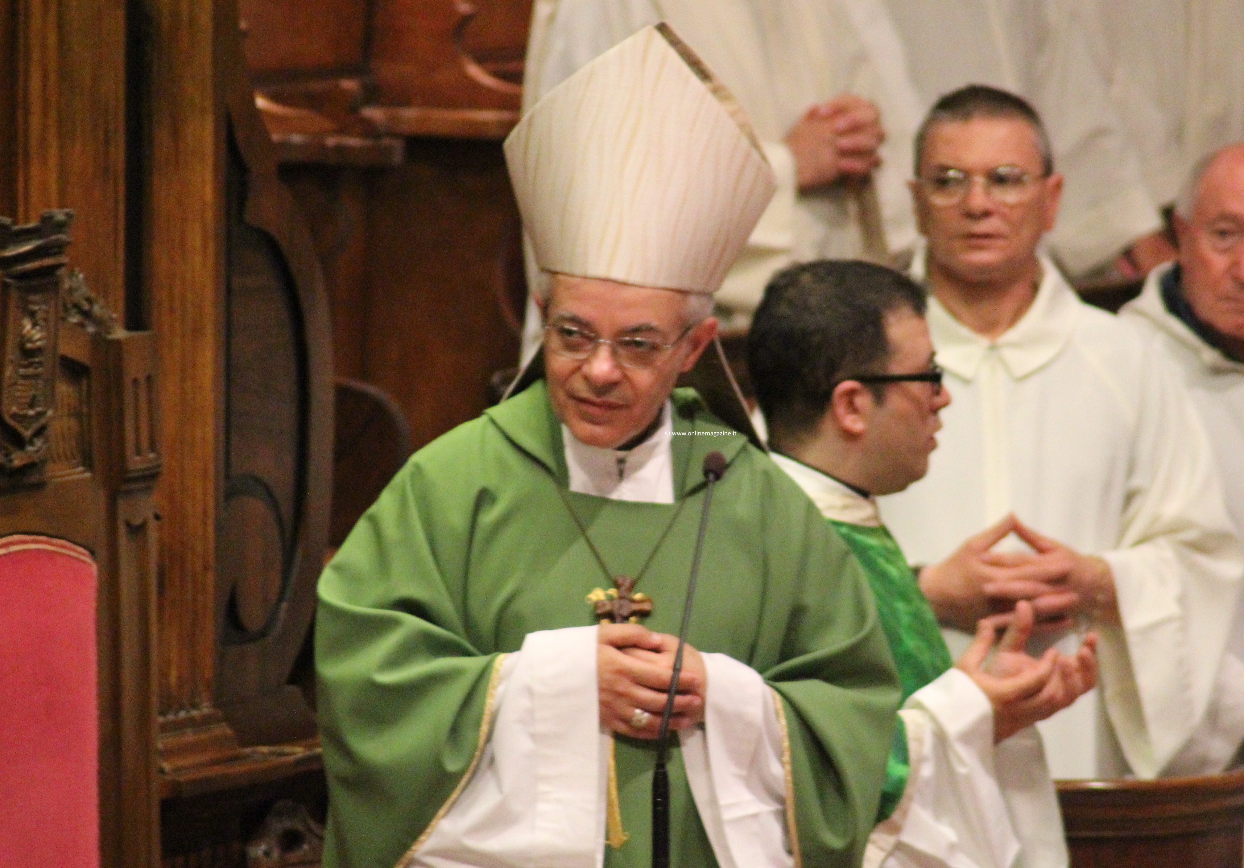 Castellammare. Il Vescovo Alfano: ”Uscire dall’indifferenza e scoraggiamento per cambiare la città superando le contrapposizioni”