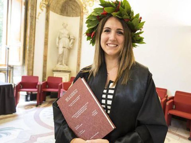 Istruzione, i maschi arrancano negli studi: scoppia il divario di genere