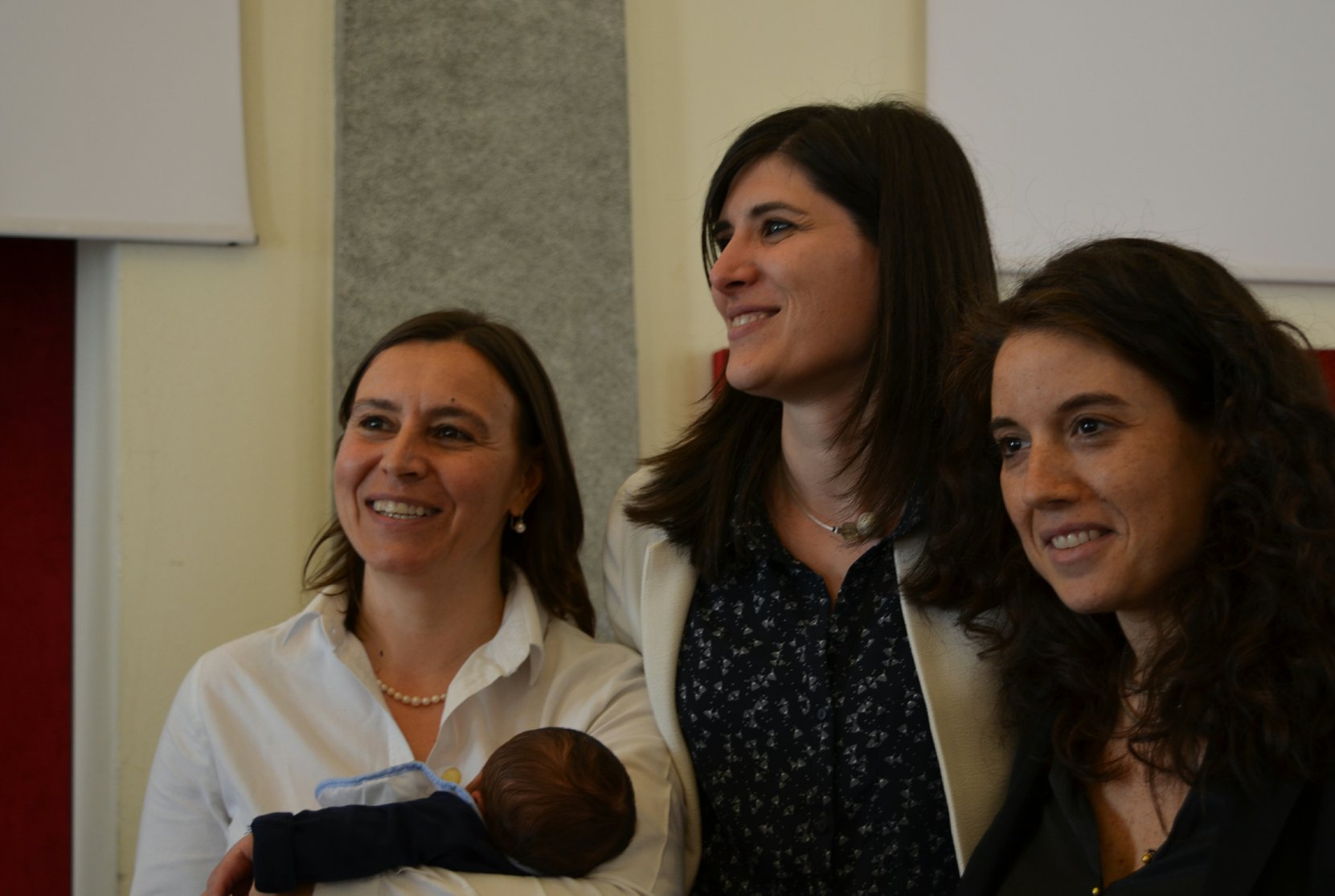 Figlio di due madri registrato all’anagrafe di Torino, il sindaco: ”Oggi abbiamo contribuito a scrivere un pezzo di storia”