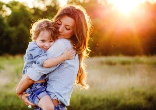 La festa della mamma, storia e curiosità sulla celebrazione del 10 maggio