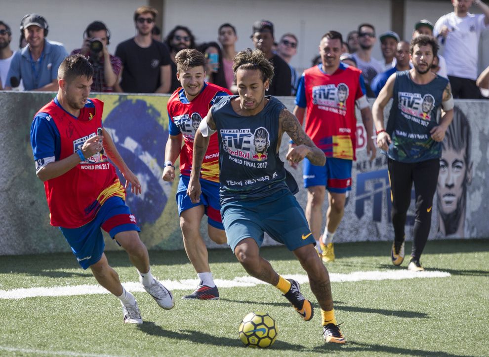 Napoli, in arrivo “Neymar jr’s Five”: torneo mondiale di Street Soccer organizzato da Red Bull