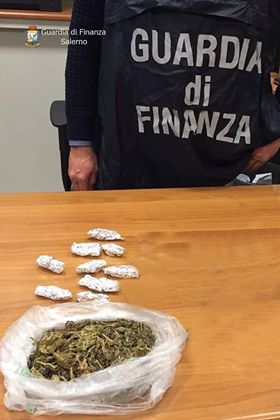 Nocera Inferiore. Guardia di Finanza sequestra 102 grammi di sostanze stupefacenti