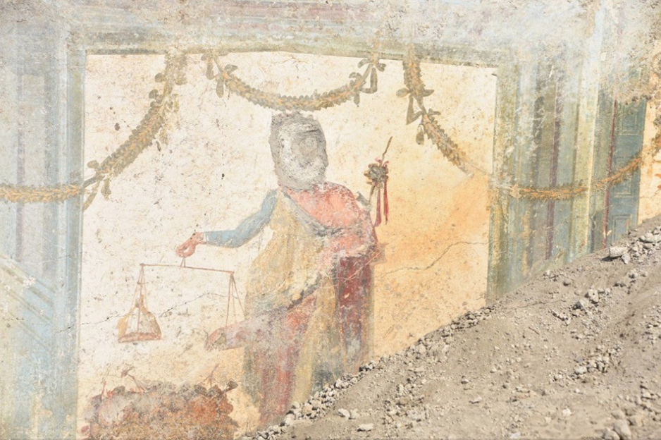 Pompei. Dagli scavi del Regio V emerge un affresco di un Priapo (VIDEO)
