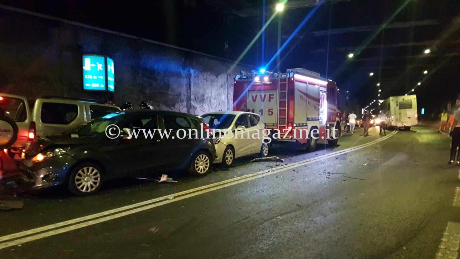 Incidente nella galleria di Varano, due giovani finiscono in ospedale