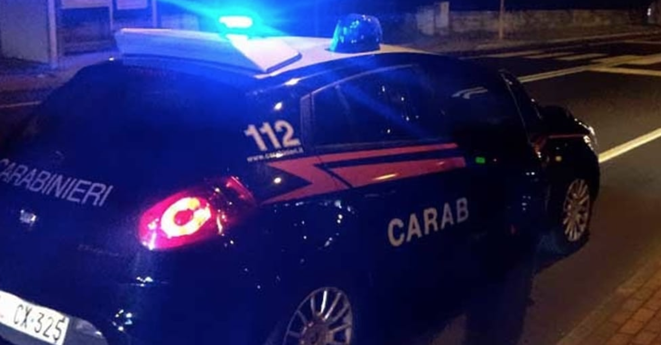 Pronta ad uccidere i genitori, 15enne fermata dai Carabinieri