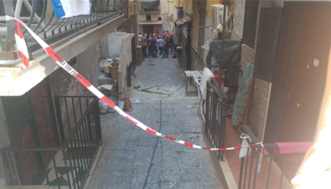 Napoli, esplosione alla Pignasecca: madre e figlio avevano premeditato tutto