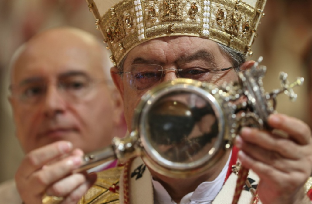 Napoli. Si è ripetuto il miracolo, sciolto il sangue di San Gennaro