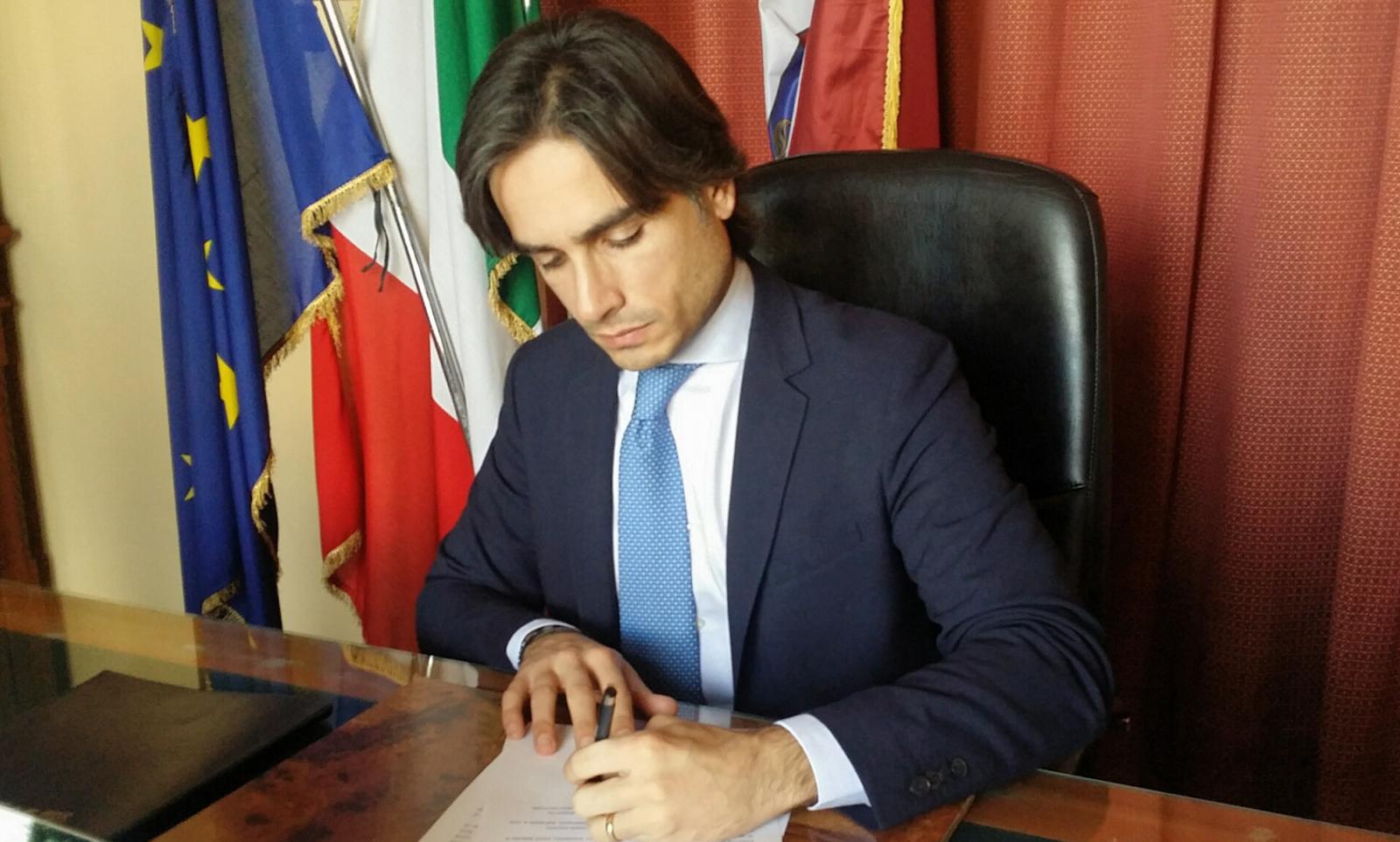 Serie C. Reggina, il sindaco Falcomatà firma l’autorizzazione per la disputa della partita