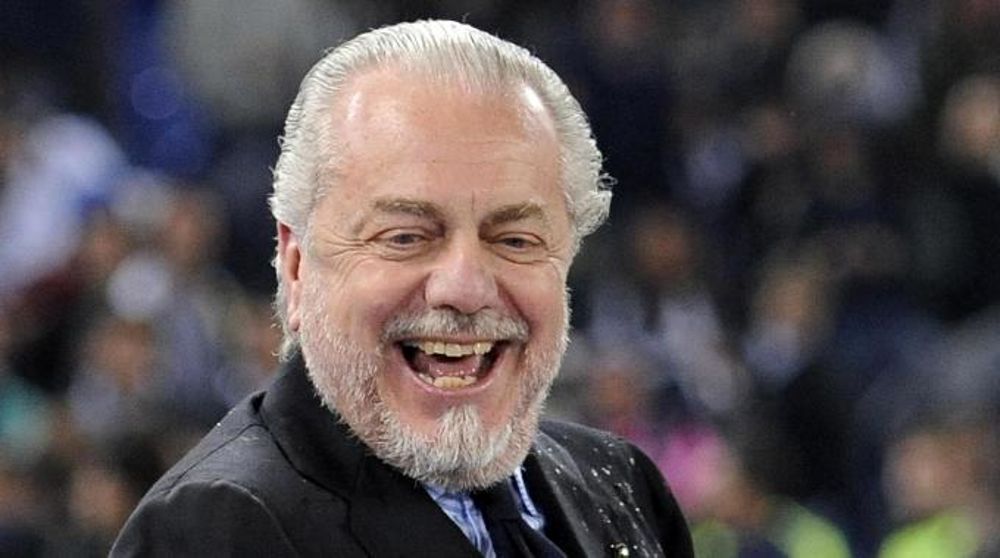 Napoli, De Laurentiis: “Liverpool grande ambiente, partita importante e ci teniamo a fare bella figura”