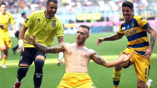 Clamoroso a San Siro: il Parma batte 1-0 l’ Inter, in gol l’ex Dimarco