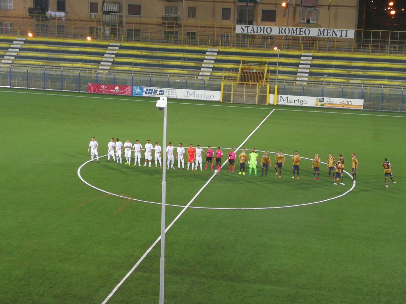 Juve Stabia, SEI fantastica! Battuto 2-1 anche il Monopoli: Carlini e Troest rimontano il gol di Berardi