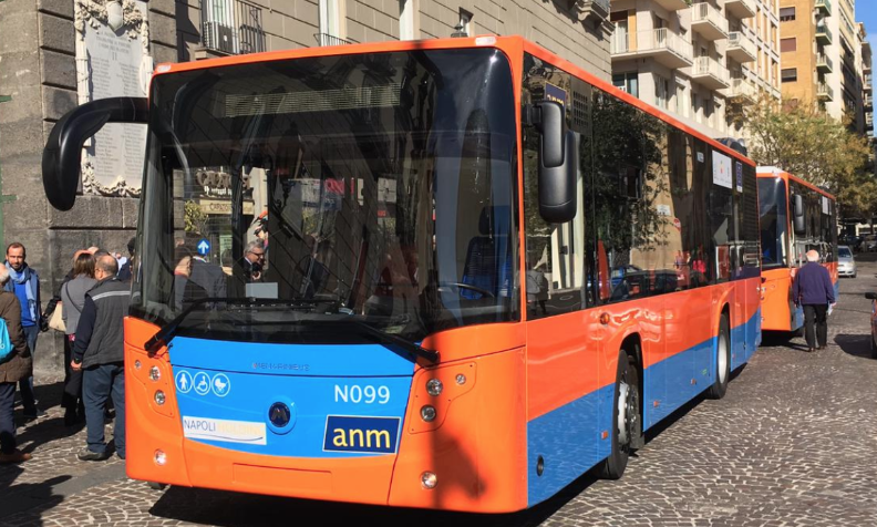 Napoli. Arrivano 10 nuovi bus per il trasporto pubblico