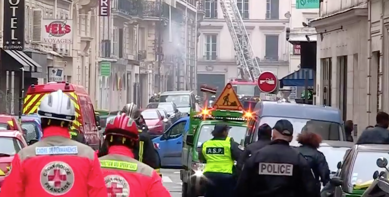 Esplosione in una panetteria a Parigi, 20 feriti