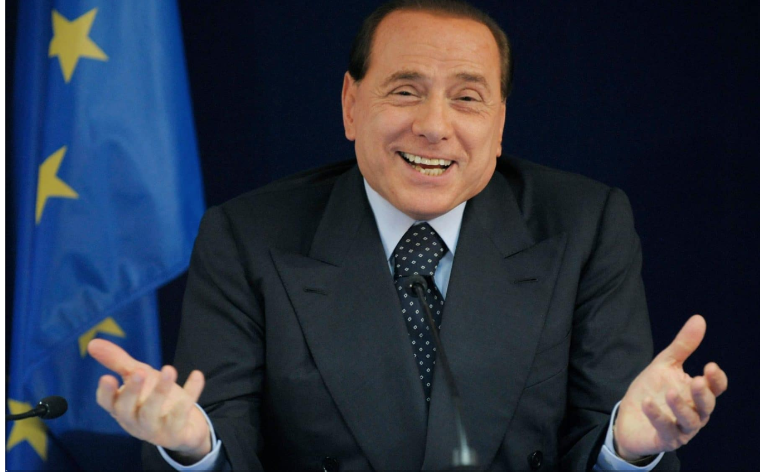 Silvio torna in campo: “Mi candiderò alle europee”