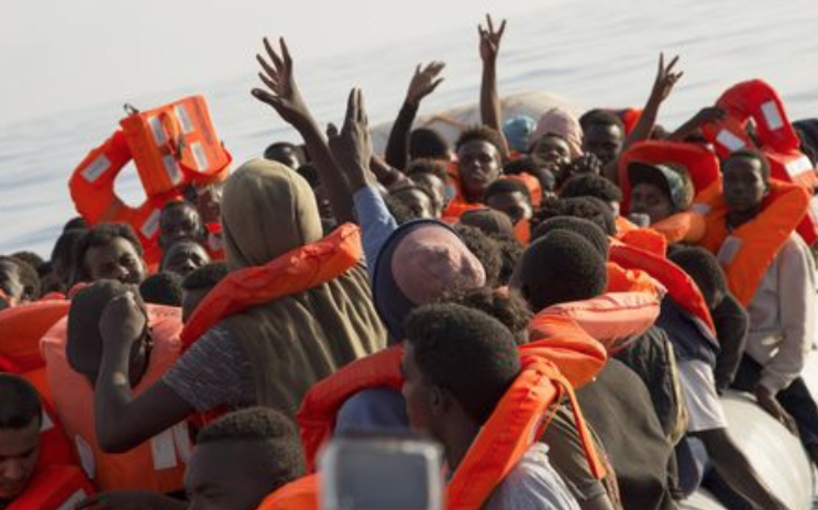 Nuovo sbarco a Lampedusa, arrivano sull’isola in 57