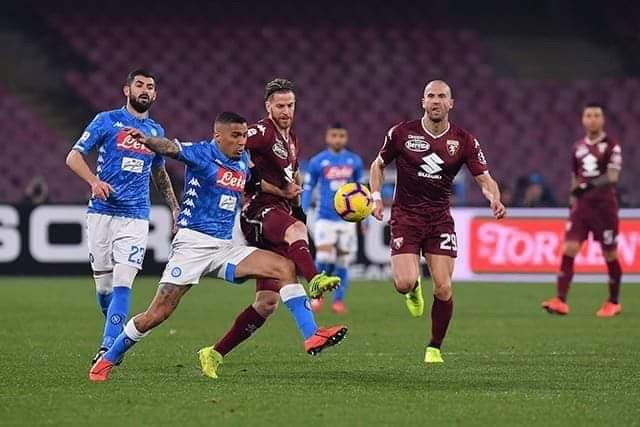 Napoli, hai mal di gol. Quante occasioni sprecate: termina 0-0 contro il Torino