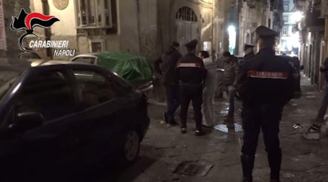 Napoli. Colpi d’arma da fuoco ai Quartieri Spagnoli: nessun ferito