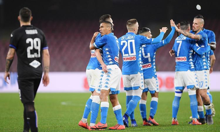 Il Napoli cala il tris: 3-0 alla Sampdoria. Niente record assoluto per Quagliarella