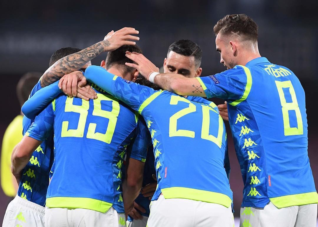 Napoli, sconfitta indolore: il Salisburgo vince ma i partenopei approdano ai quarti