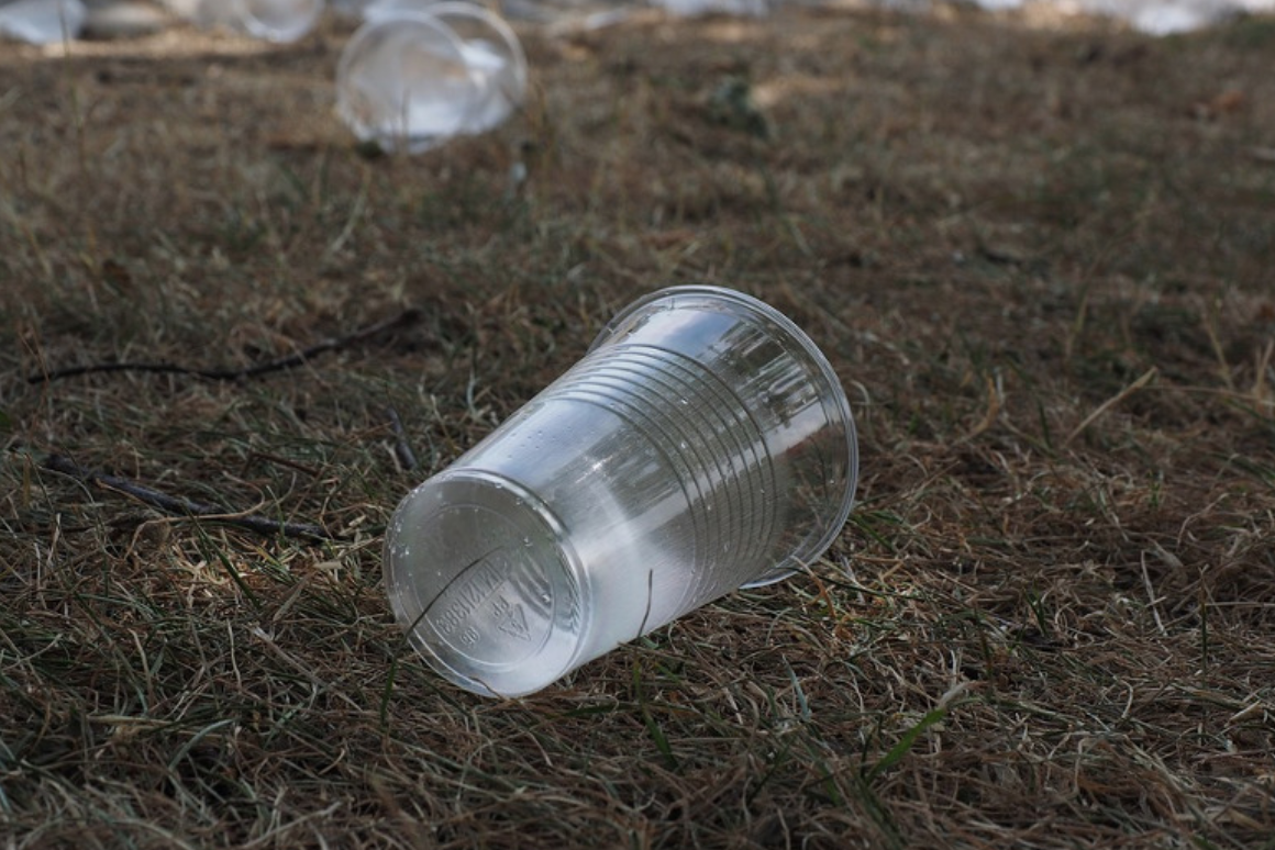 Castellammare sarà comune “plastic free”