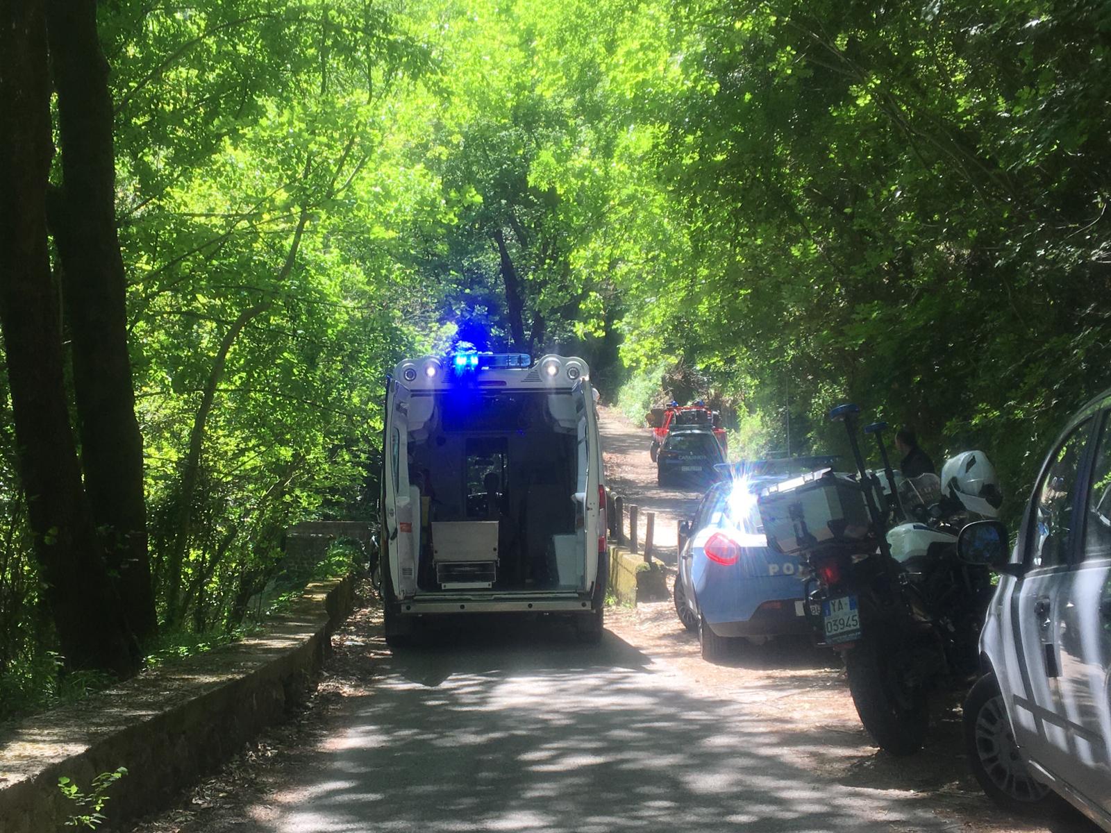 Castellammare. Tragedia sui boschi di Quisisana: uomo muore cadendo in un dirupo