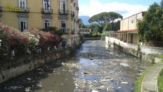 Fiume Sarno, Annunziata(Smat): “Petizione popolare per ripulire il fiume”