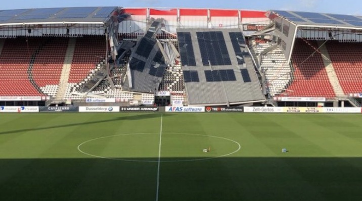 Olanda. Crolla il tetto dell’Afas Stadion, tragedia sfiorata