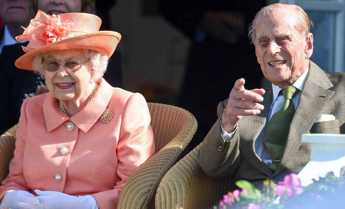 Morto il Principe Filippo, marito della regina Elisabetta II: aveva 99 anni