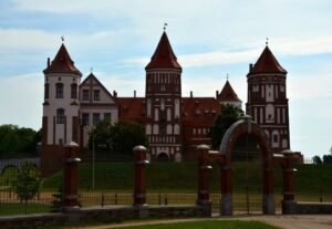 Meraviglie bielorusse: i castelli di Mir e Niasvij